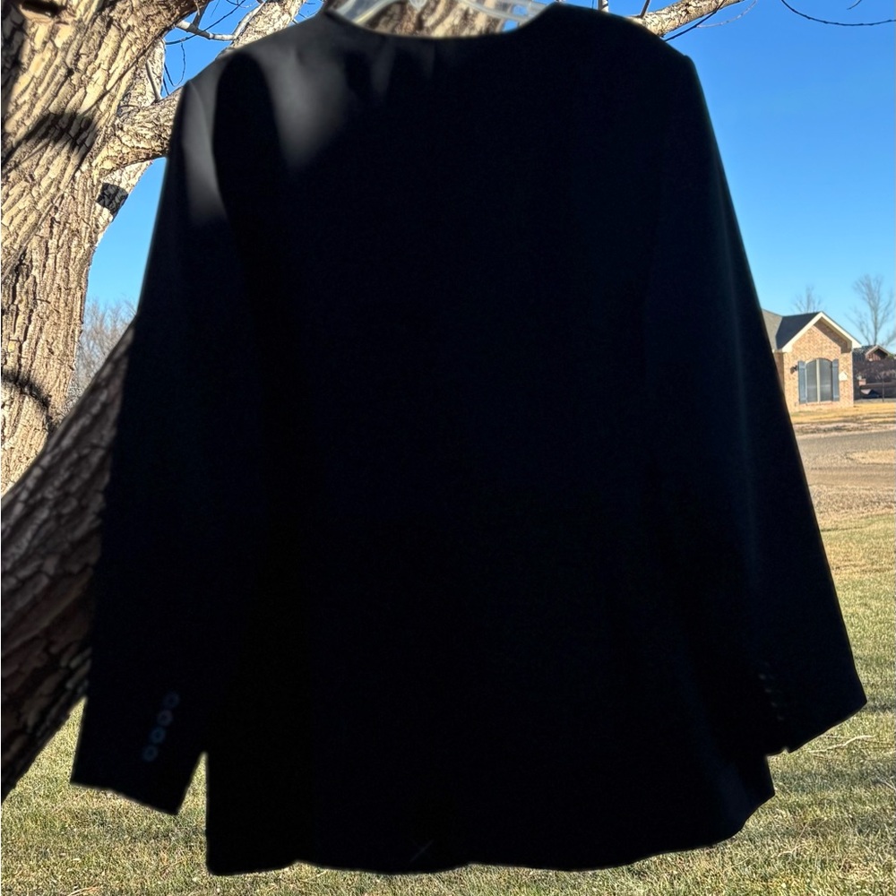 144. Talbots Black Women's Blazer, Size 18W - Picture 2 of 8